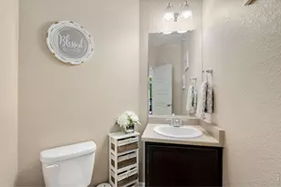 2198 Steppe Dr, Longmont, CO 80504 - Photo 18