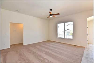 2434 Amberlyn Ln, Johnstown, CO 80534 - Photo 18