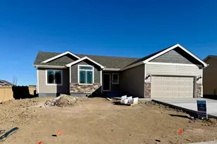 7094 Gtwy Xing St, Wellington, CO 80549 - Photo 2