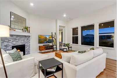 6988 Thunderview Dr, Timnath, CO 80547 - Photo 10