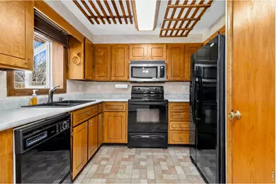 1407 Willow Dr, Berthoud, CO 80513 - Photo 8