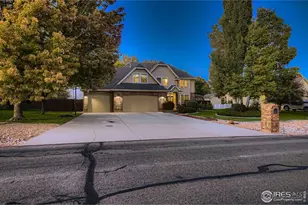 5915 W 21st St, Greeley, CO 80634 - Photo 2