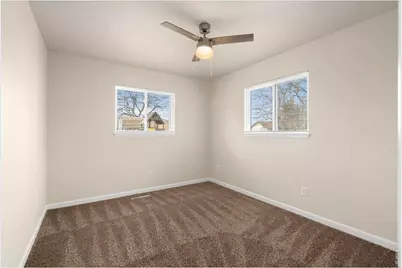 881 19th St SW, Loveland, CO 80537 - Photo 18