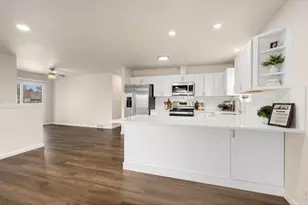 881 19th St SW, Loveland, CO 80537 - Photo 10