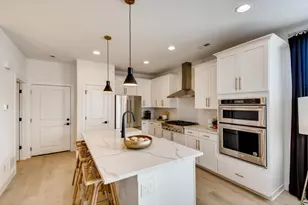 2815 Bear Springs Circle, Longmont, CO 80503 - Photo 2