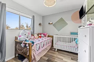 1906 E 18th St, Loveland, CO 80538 - Photo 8