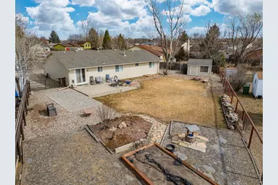 2433 W Linda Dr, Loveland, CO 80537 - Photo 30