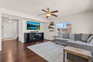 5599 Clarence Dr, Windsor, CO 80550 - Photo 4