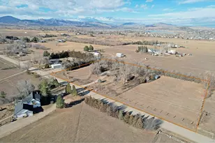 3515 Wild Bird Dr, Loveland, CO 80537 - Photo 2