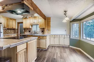 30172 Hilltop Dr, Evergreen, CO 80439 - Photo 22