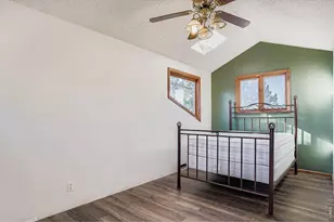 30172 Hilltop Dr, Evergreen, CO 80439 - Photo 10