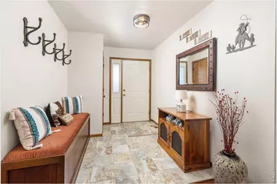 3101 Escondido Dr, Loveland, CO 80538 - Photo 4