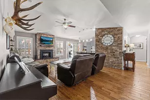 3236 Willow Ln, Johnstown, CO 80534 - Photo 8