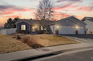 3236 Willow Ln, Johnstown, CO 80534 - Photo 2