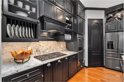 2038 Vineyard Dr, Windsor, CO 80550 - Photo 10