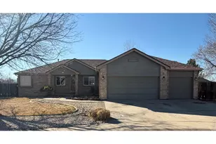 802 Waxberry Ct, Loveland, CO 80538 - Photo 2