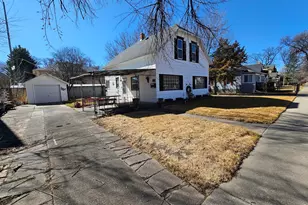 109 Denver St, Sterling, CO 80751 - Photo 2