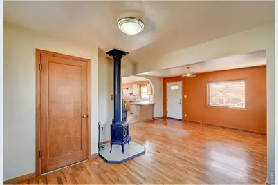 1236 N Jefferson Ave, Loveland, CO 80537 - Photo 6