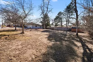 2202 17th St, Greeley, CO 80631 - Photo 32