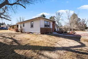 2202 17th St, Greeley, CO 80631 - Photo 34