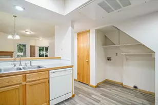 950 52nd Ave Ct, Greeley, CO 80634 - Photo 4