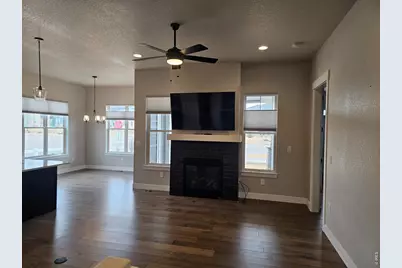 8493 Annapolis Dr, Windsor, CO 80528 - Photo 4