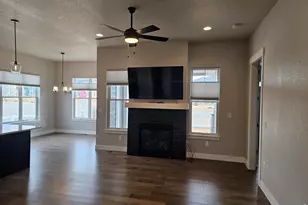 8493 Annapolis Dr, Windsor, CO 80528 - Photo 4