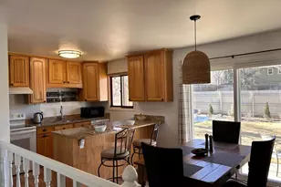 1456 Edgewood Ct, Fort Collins, CO 80526 - Photo 8