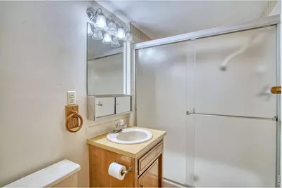 1640 Juniper St, Longmont, CO 80501 - Photo 20