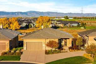 6902 White Snow Ct, Timnath, CO 80547 - Photo 2