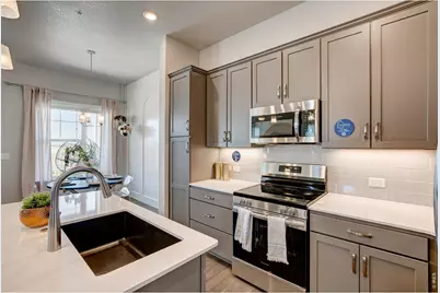 6776 Maple Leaf Dr, Timnath, CO 80547 - Photo 2