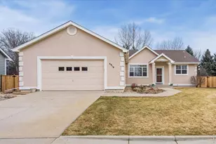4918 Sawhill Dr, Fort Collins, CO 80528 - Photo 2