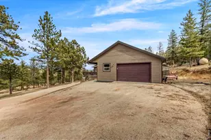 419 Ute Peak Dr, Livermore, CO 80536 - Photo 40