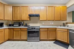 5151 29th St, Greeley, CO 80634 - Photo 8