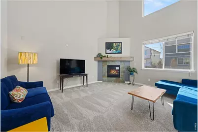 2121 Addie Rose Ln, Longmont, CO 80501 - Photo 4