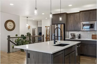 1827 Castle Hill Dr, Windsor, CO 80550 - Photo 14