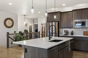 1827 Castle Hill Dr, Windsor, CO 80550 - Photo 14