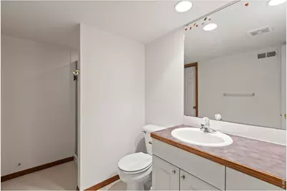 2718 Park Ct, Loveland, CO 80538 - Photo 32