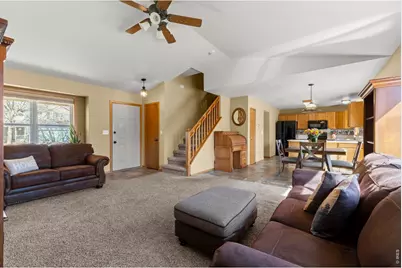 302 E 40th St, Loveland, CO 80538 - Photo 6