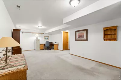 302 E 40th St, Loveland, CO 80538 - Photo 20