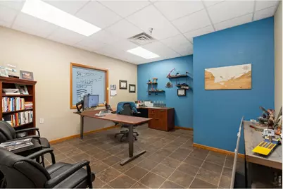 5740 Boeing Dr, Loveland, CO 80538 - Photo 22