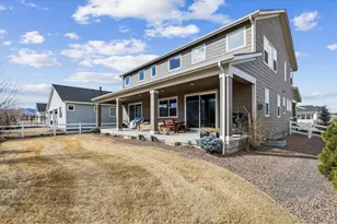 1910 High Plains Dr, Longmont, CO 80503 - Photo 36