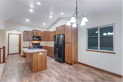 1631 Alpine Ave, Berthoud, CO 80513 - Photo 12