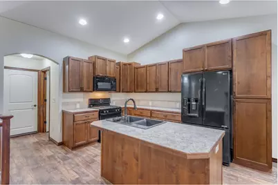 1631 Alpine Ave, Berthoud, CO 80513 - Photo 14