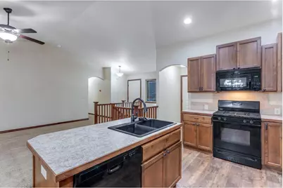 1631 Alpine Ave, Berthoud, CO 80513 - Photo 16