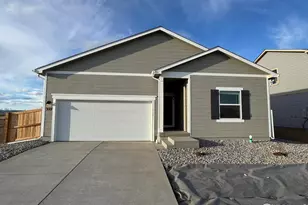327 Dorothy Dr, Berthoud, CO 80513 - Photo 1