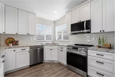 848 Eagle Dr, Loveland, CO 80537 - Photo 12