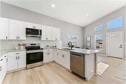 4124 Idaho St, Evans, CO 80620 - Photo 14