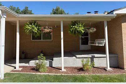 106 Highland Ave, Sterling, CO 80751 - Photo 2