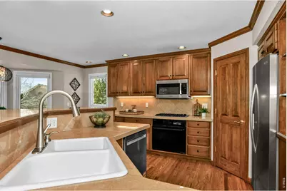 6367 Falcon Ridge Ct, Fort Collins, CO 80525 - Photo 14